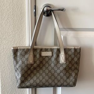 Taking Offers! Authentic Gucci GG logo coated canvas white/beige tote